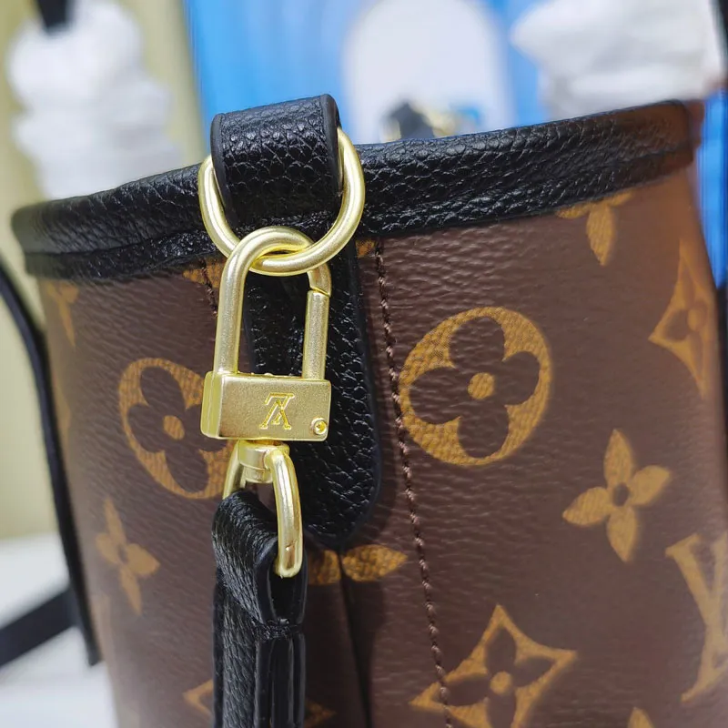 Neverfull BB handbag Neverfull BB handbag