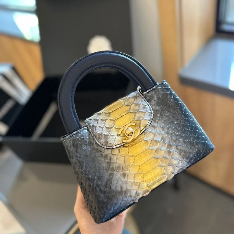 Small Smart Handbag Small Smart Handbag