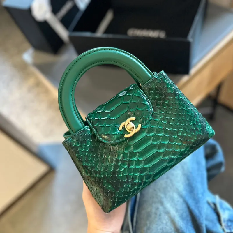 Small Smart Handbag Small Smart Handbag