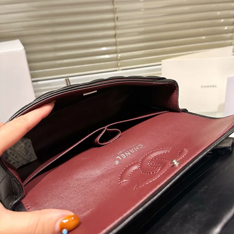 Sliver Strap Black Handbag Sliver Strap Black Handbag
