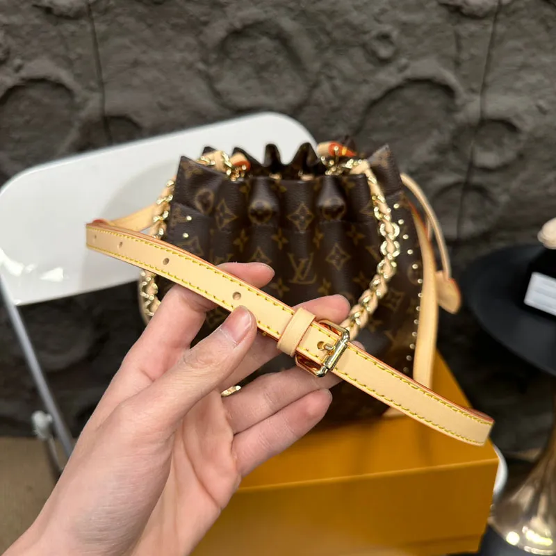 Neo Noe Bucket Bag Neo Noe Bucket Bag