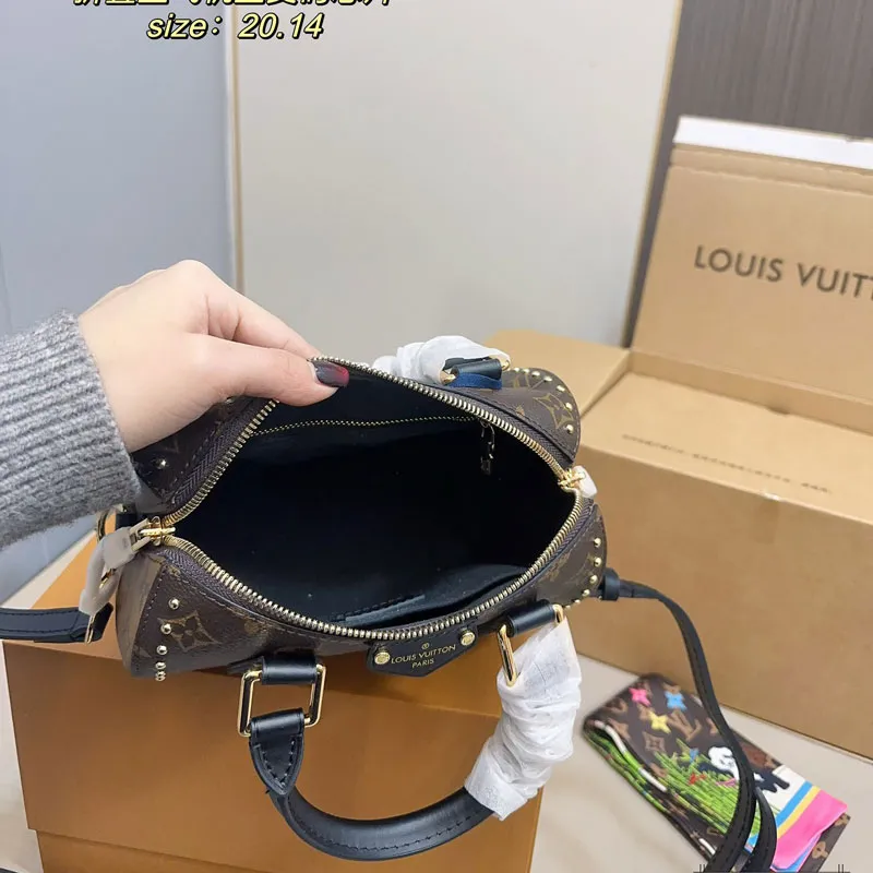 Old Flower Black Bag Old Flower Black Bag